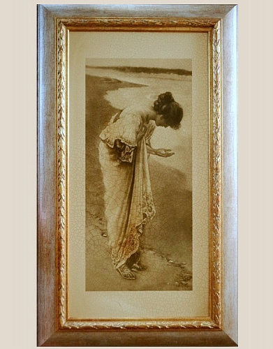 Картина  5256 A черно белая картина с девушкой в серебряной раме