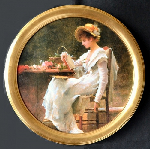 Картина 5003 B девушка с книгой в круглой золотой раме