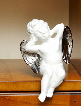 Фигурка ангела A82 Arte Fabris Керамика из Италии в наличии и на заказ в Москве - spaziodecor.ru
